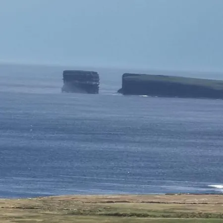 Beautiful 2-Bed Apartment In Ballycastle