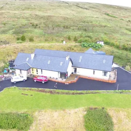 Beautiful 2-Bed Apartment In Ballycastle
